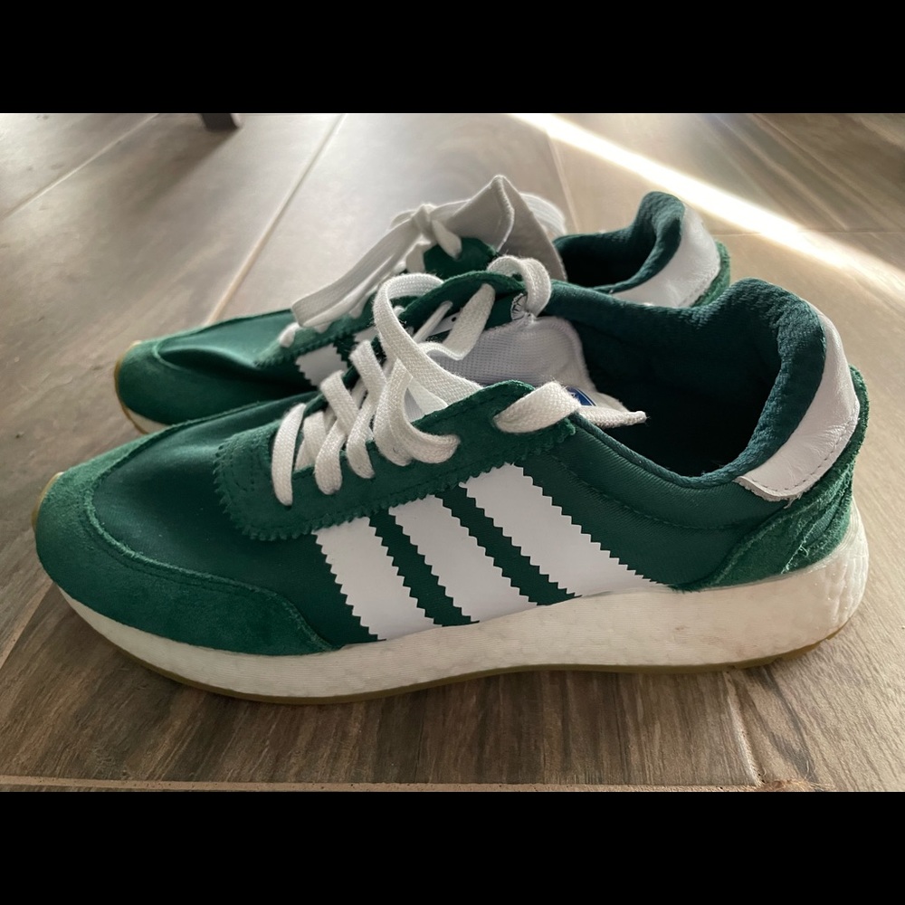 ADIDAS I-5923 runner